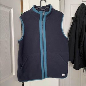 Blue north face vest